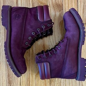 Timberland purple women's boots size 6.5